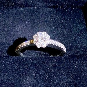 THE LEO Diamond Engagement Ring